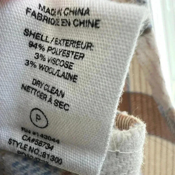 Avec Les Filles Lightweight Plaid Shacket Size Medium - Picture 7 of 9